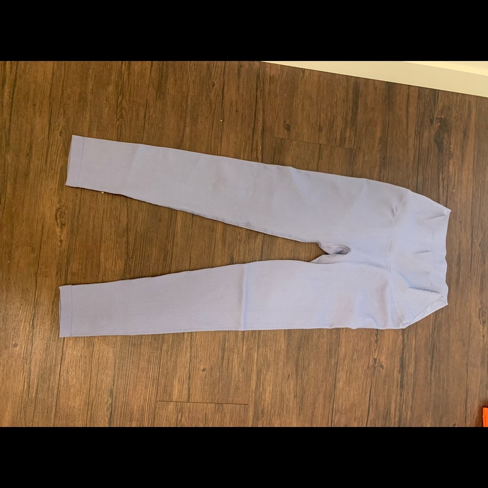 Lavender Linear Leggings
